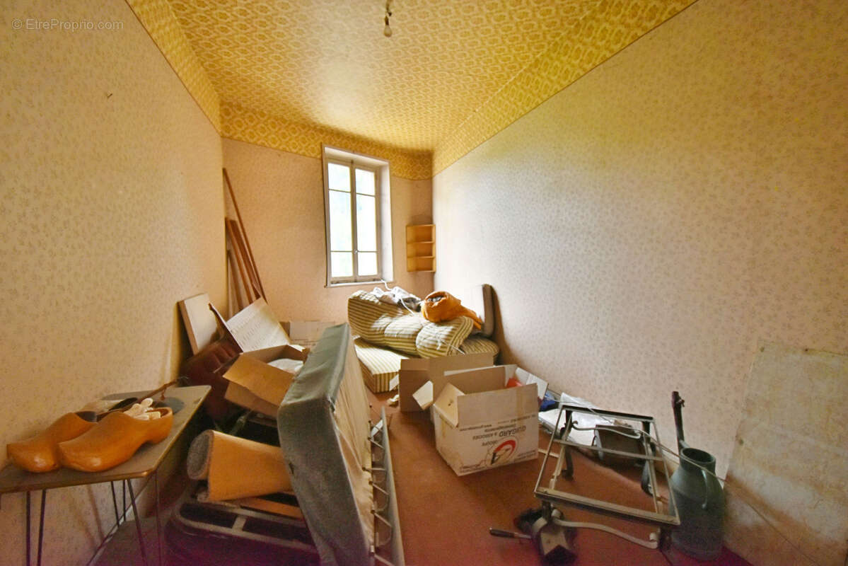 Maison à LA TOUR-DU-PIN