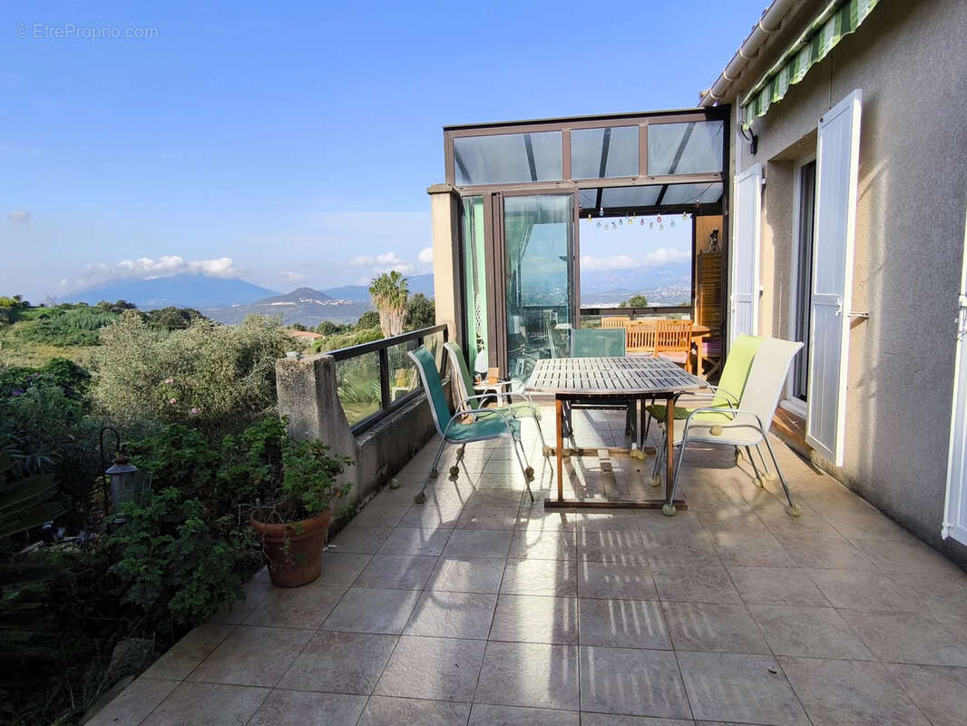 Maison à BASTELICACCIA