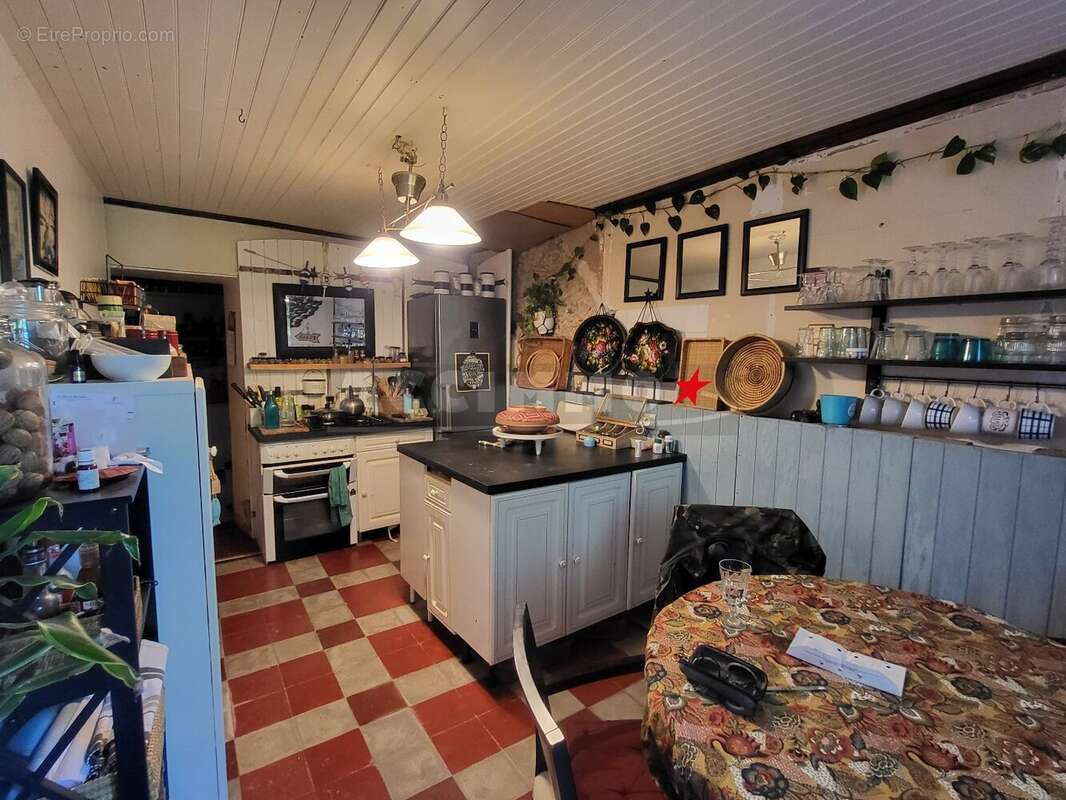 Maison à SAINT-PAUL-CAP-DE-JOUX