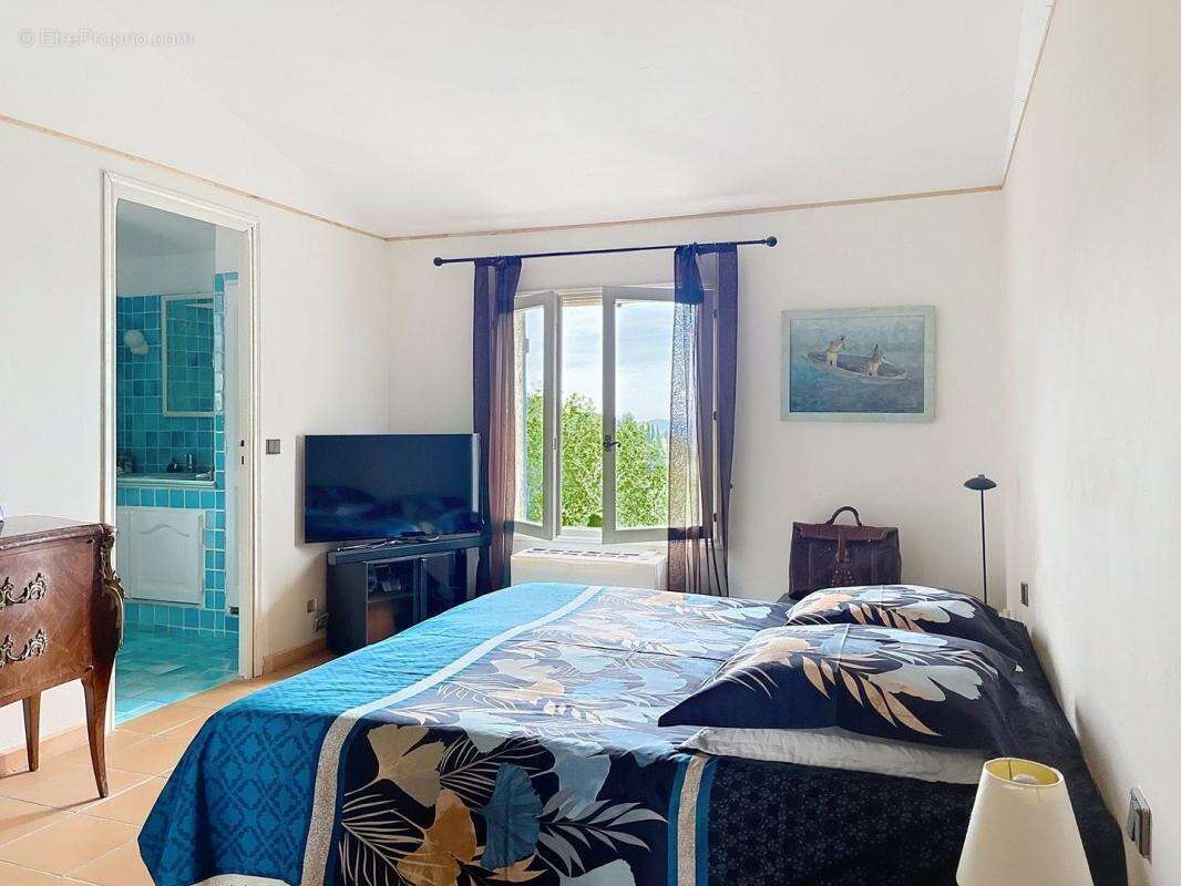 Maison à SPERACEDES