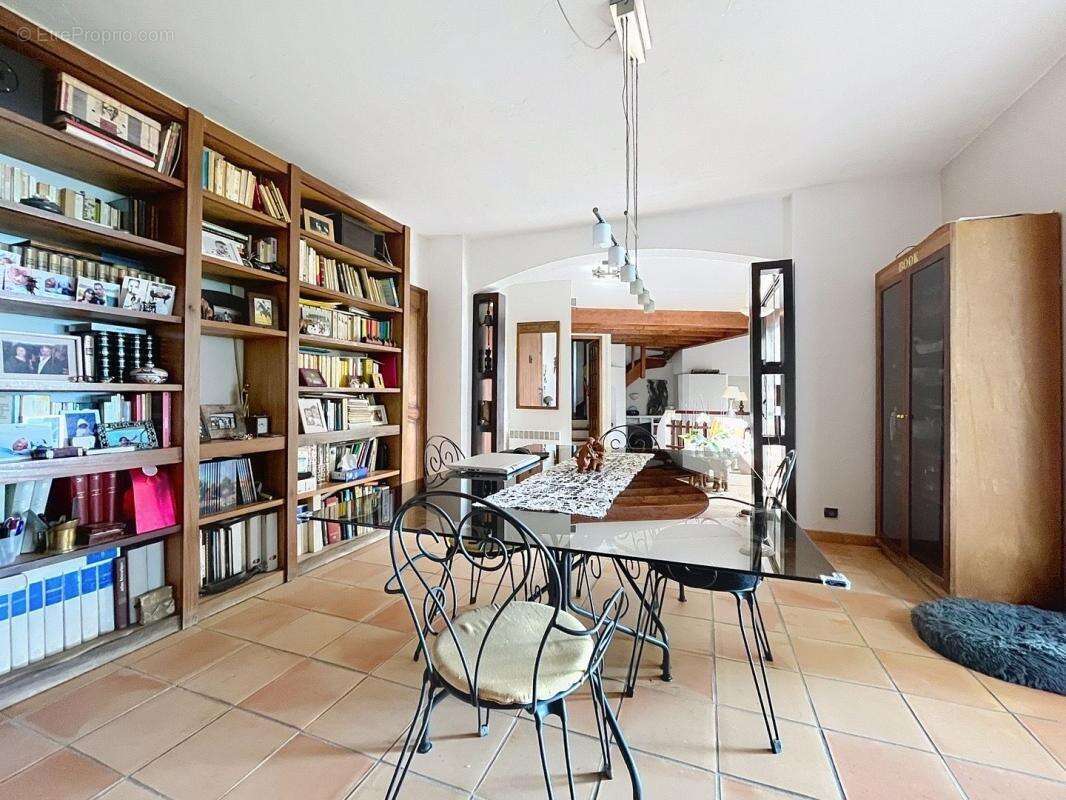 Maison à SPERACEDES