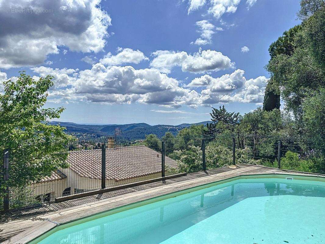 Maison à SPERACEDES