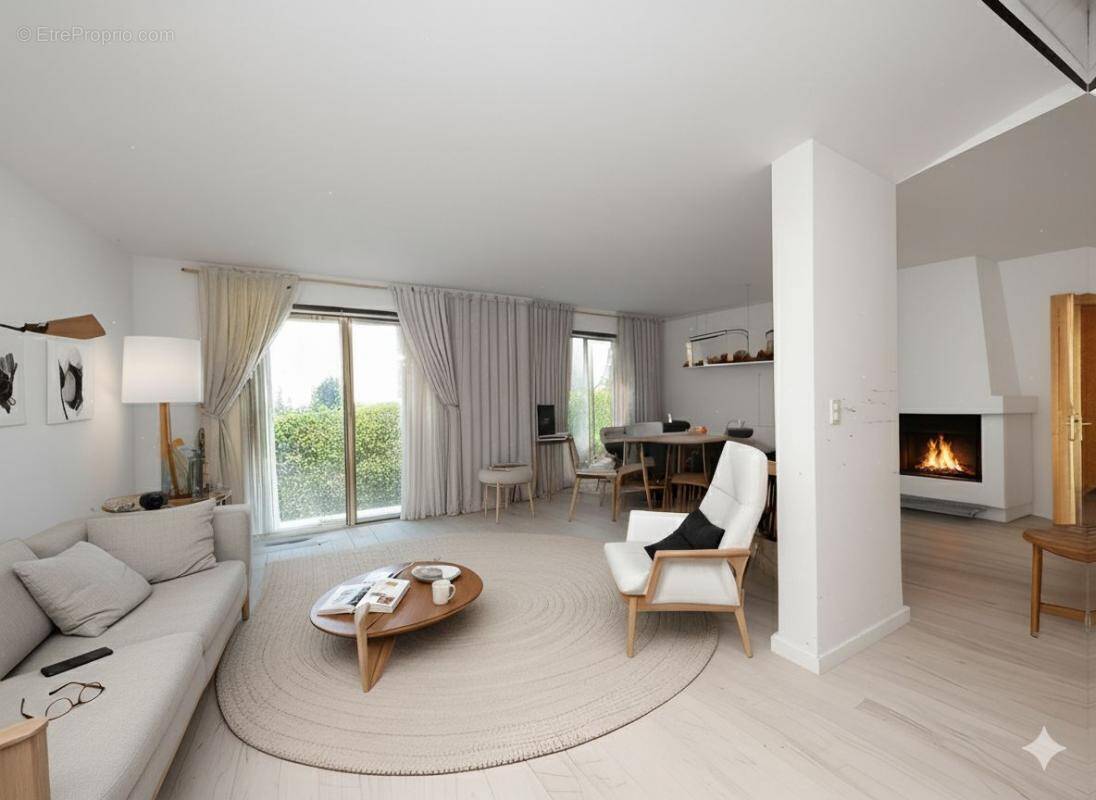 Appartement à MOUGINS
