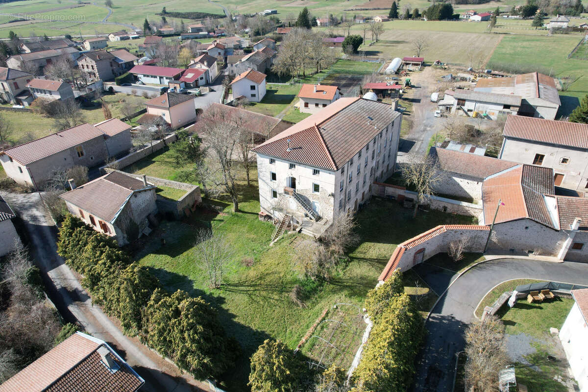 Maison à SAINT-GEORGES-LAGRICOL