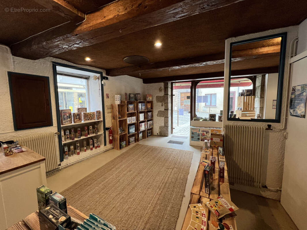 Appartement à AMBERT