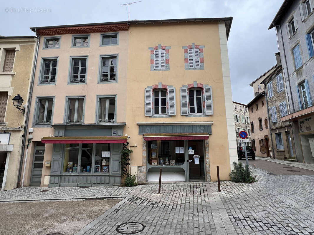 Appartement à AMBERT