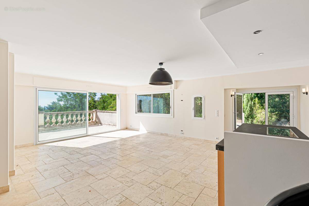 Appartement à GRASSE