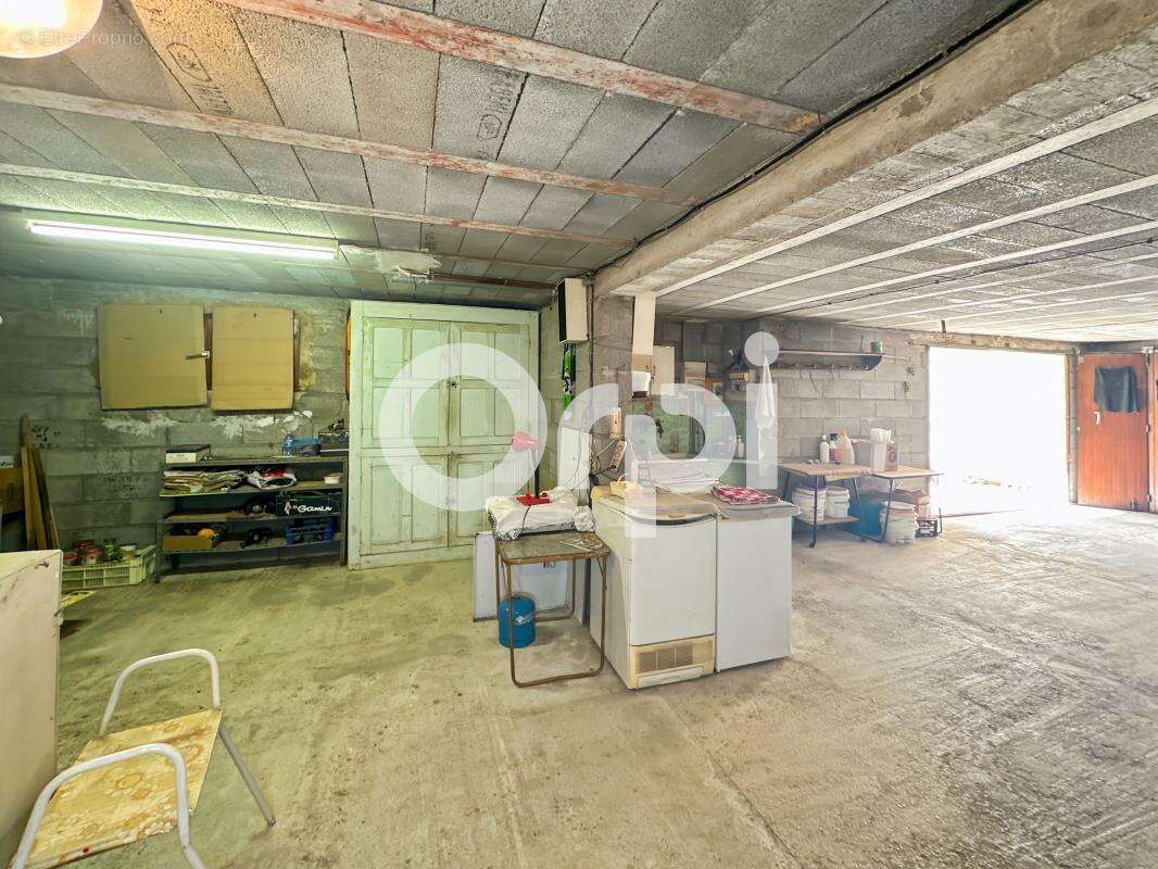 Maison à SAINT-ALBAN-AURIOLLES