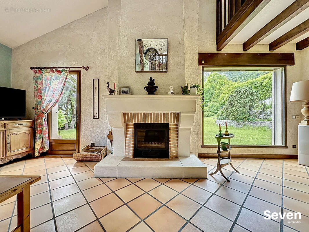 Maison à SAINT-PAUL-DE-VARCES