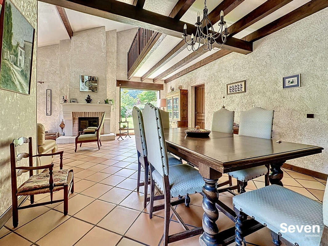 Maison à SAINT-PAUL-DE-VARCES