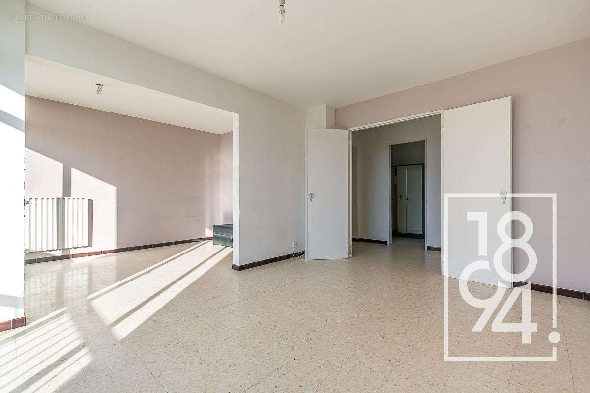 Appartement à PERTUIS