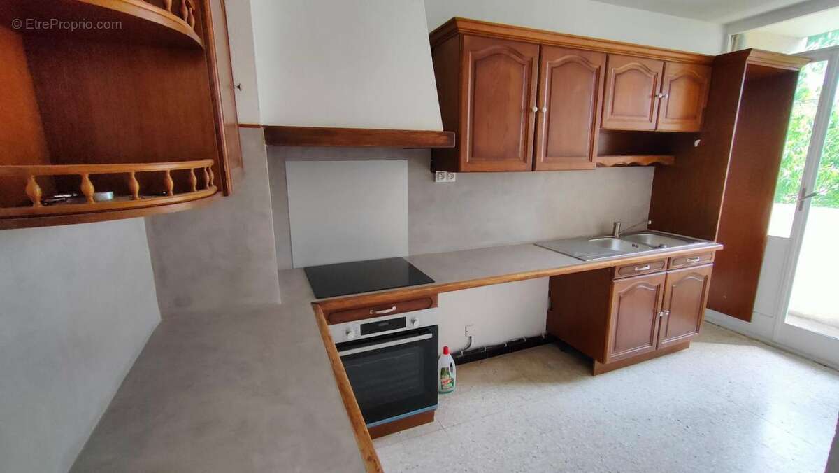 Appartement à PERTUIS