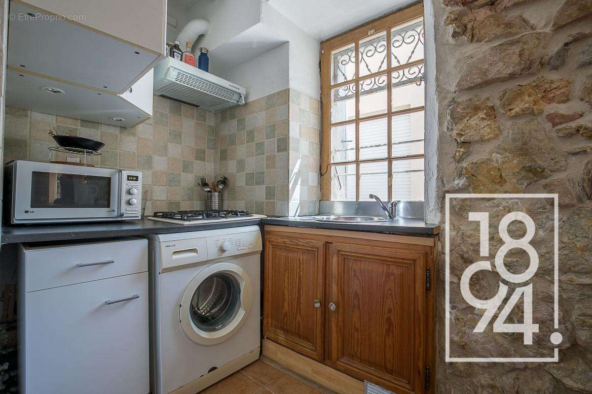 Appartement à MARSEILLE-7E
