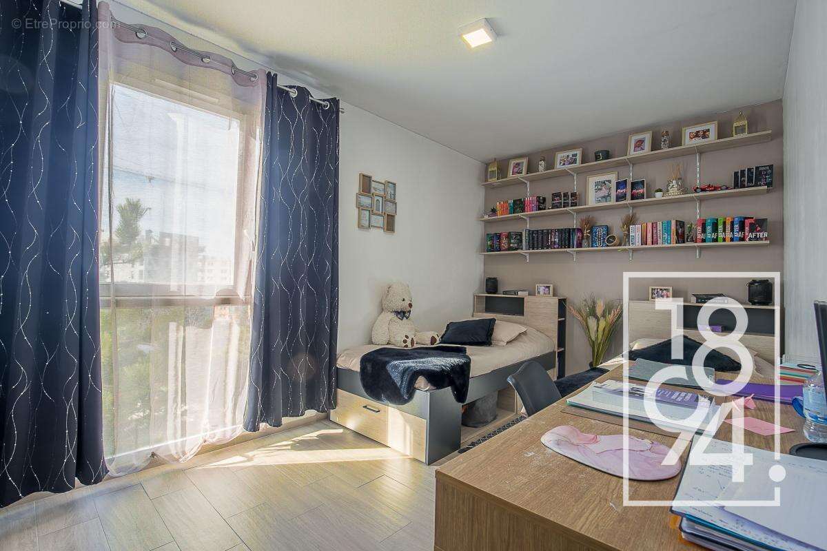 Appartement à MARSEILLE-12E
