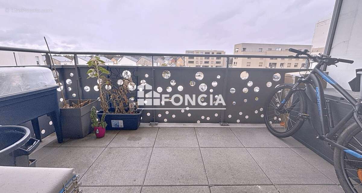 Appartement à COLOMBELLES