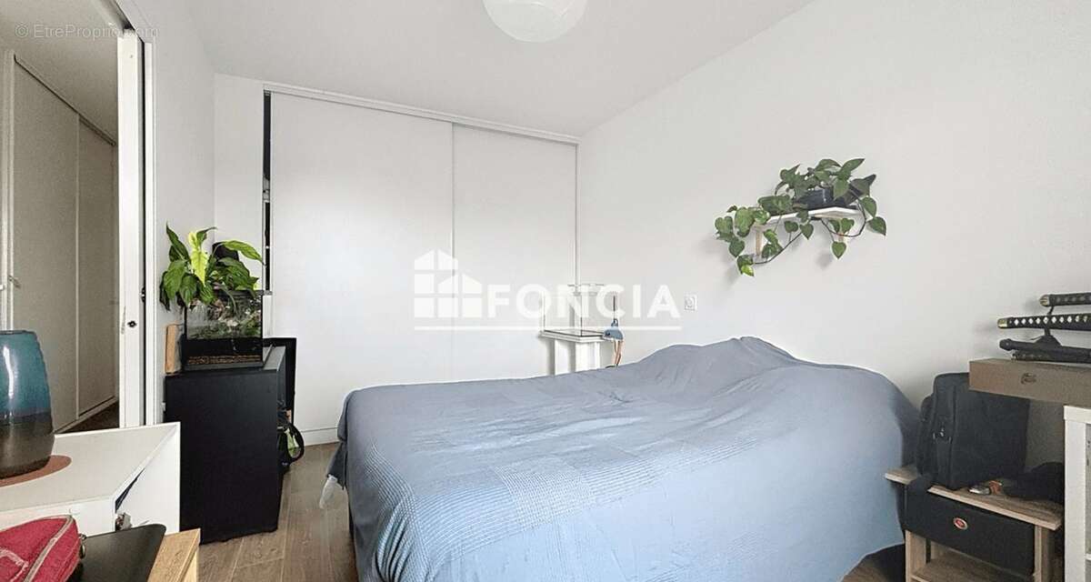 Appartement à COLOMBELLES