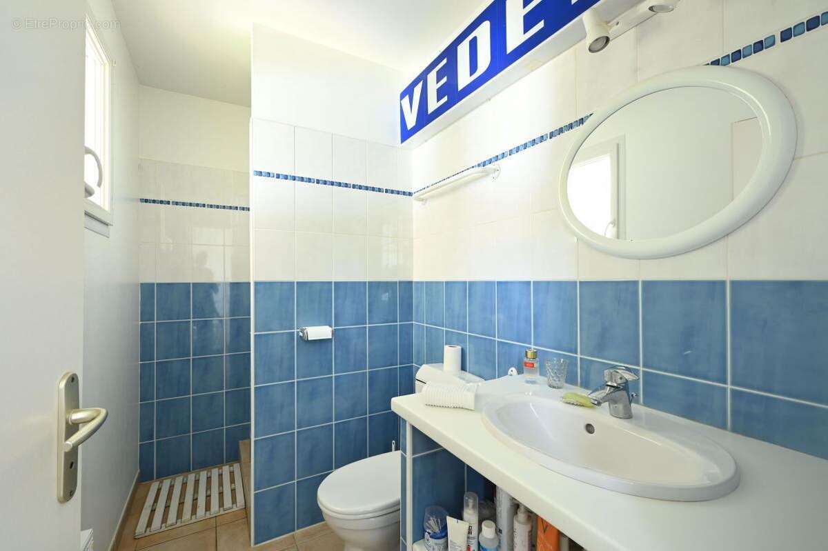 Maison à LES PORTES-EN-RE