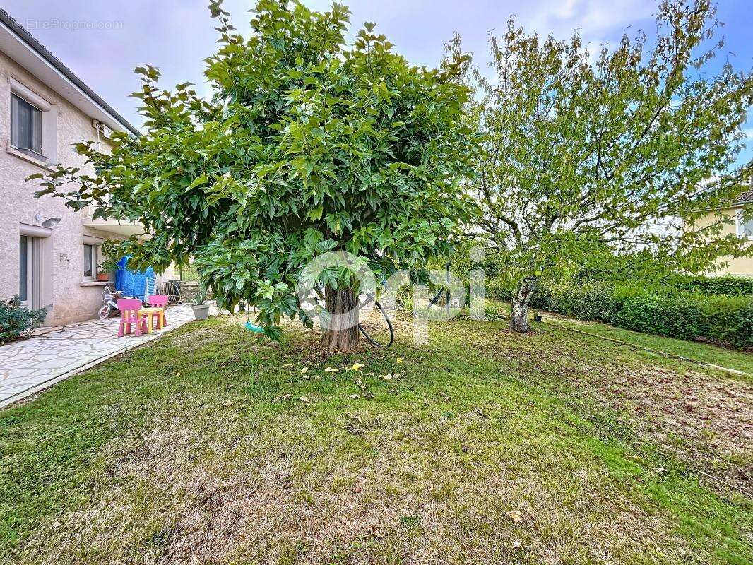 Maison à MALEMORT-SUR-CORREZE