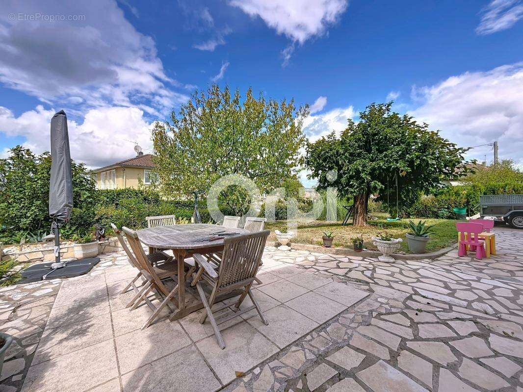 Maison à MALEMORT-SUR-CORREZE