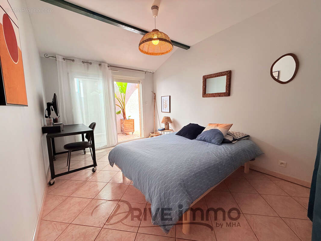 Maison à NISSAN-LEZ-ENSERUNE