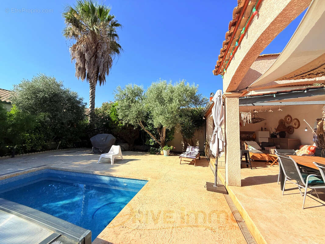 Maison à NISSAN-LEZ-ENSERUNE