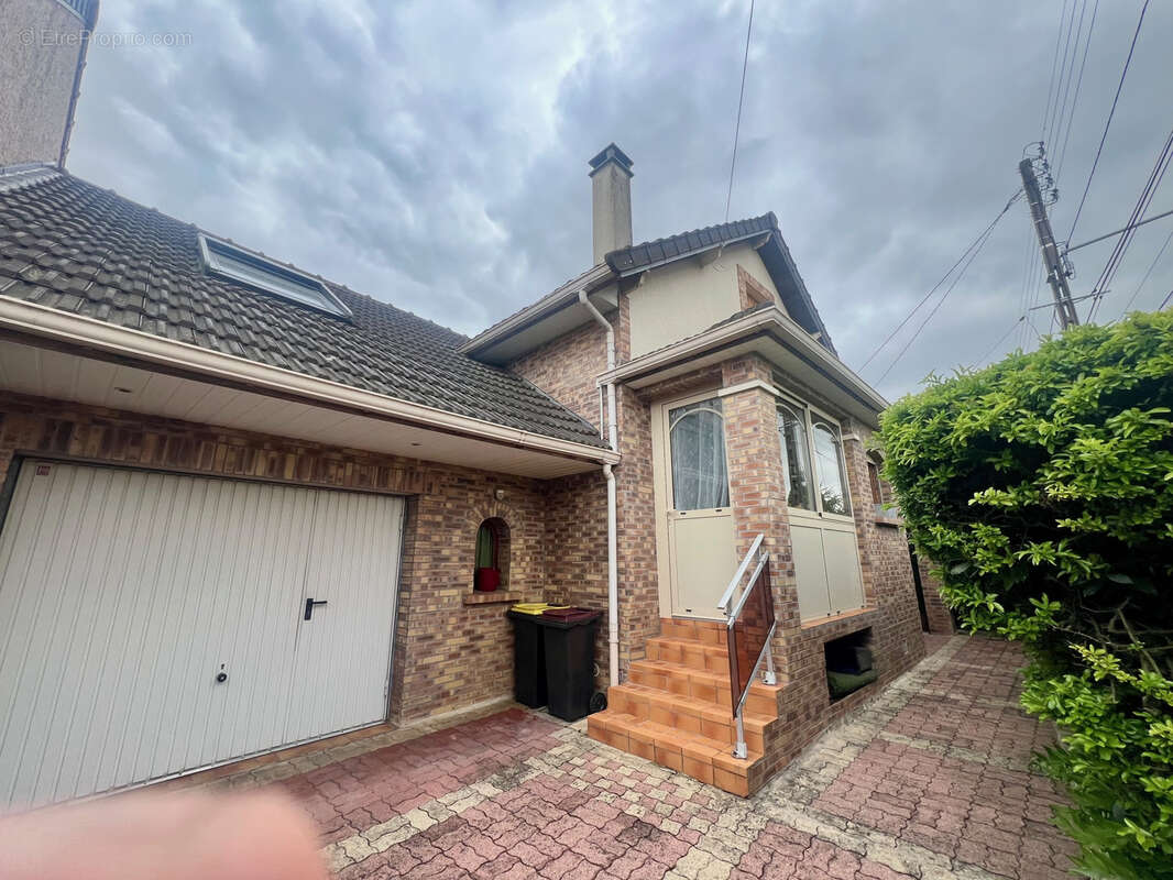 Maison à ATHIS-MONS