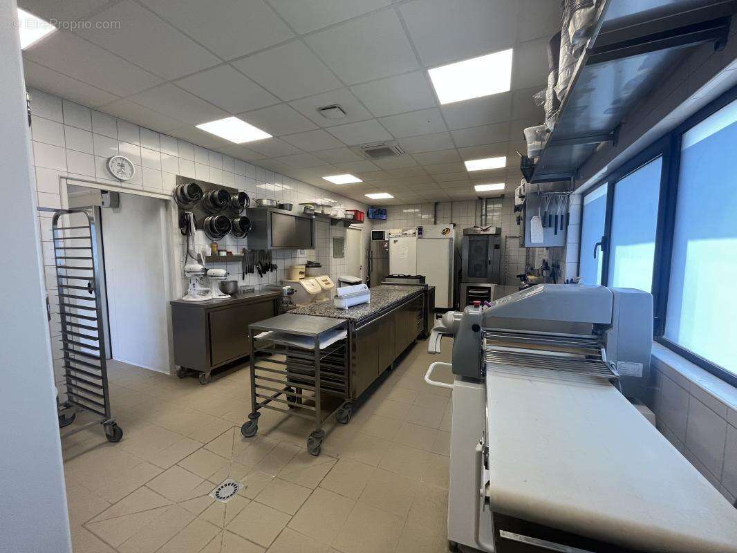 Commerce à PRESENTEVILLERS