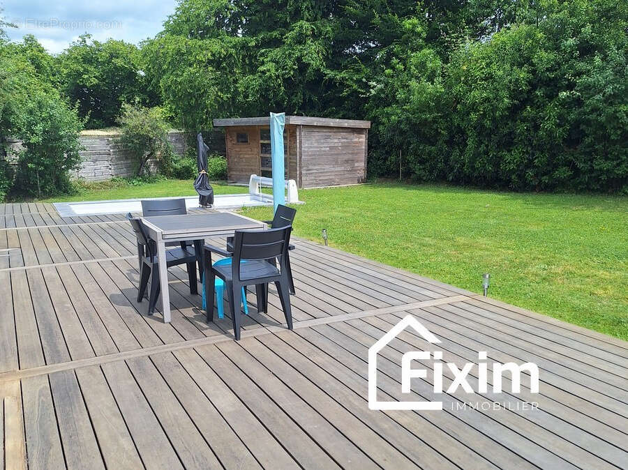 Maison à LA CHAPELLE-SUR-ERDRE