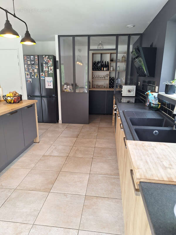 Maison à LA CHAPELLE-SUR-ERDRE