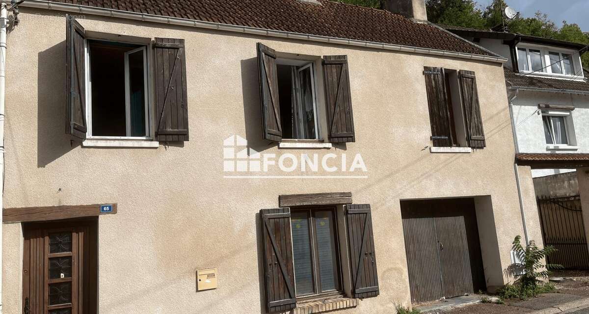 Maison à MOUSSEAUX-SUR-SEINE