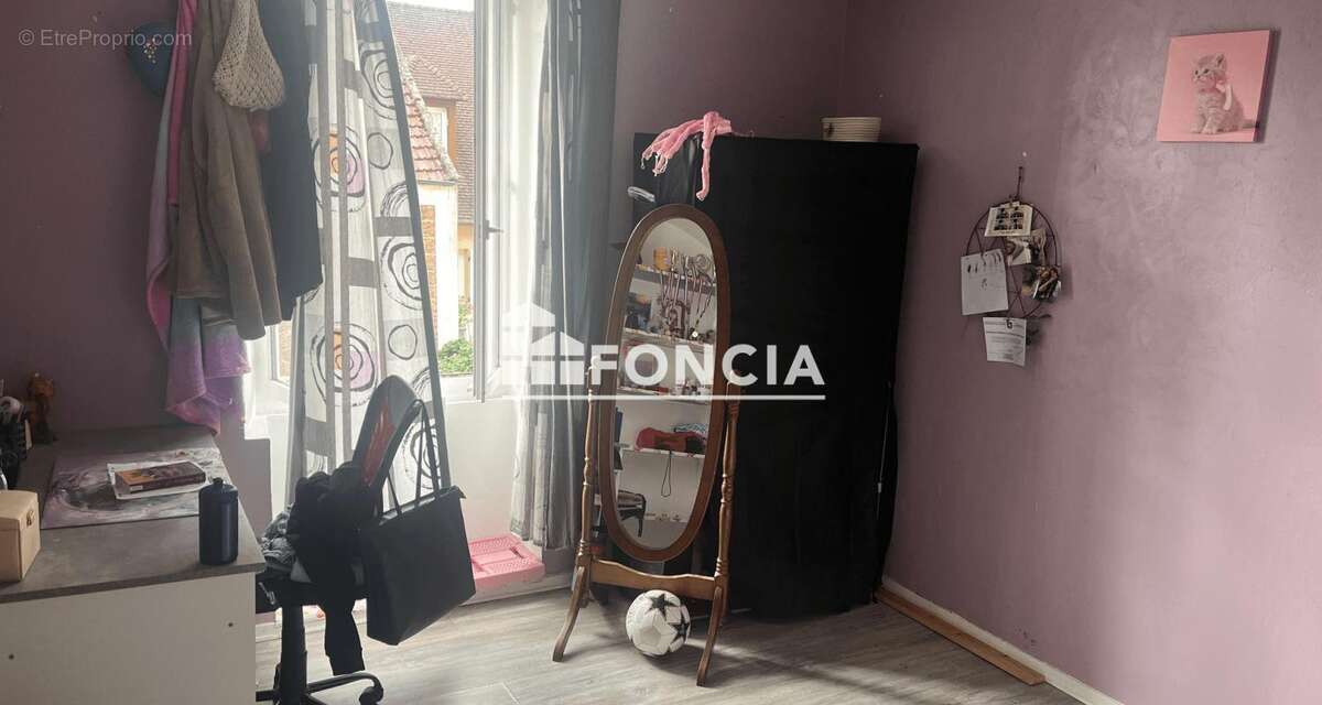 Maison à MOUSSEAUX-SUR-SEINE