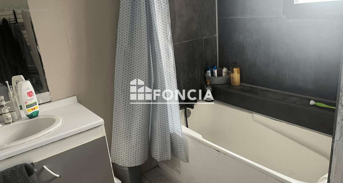 Maison à MOUSSEAUX-SUR-SEINE