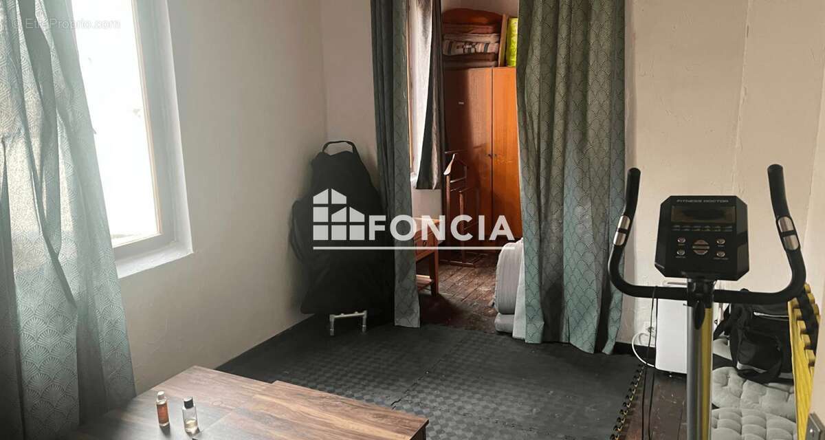 Maison à MOUSSEAUX-SUR-SEINE