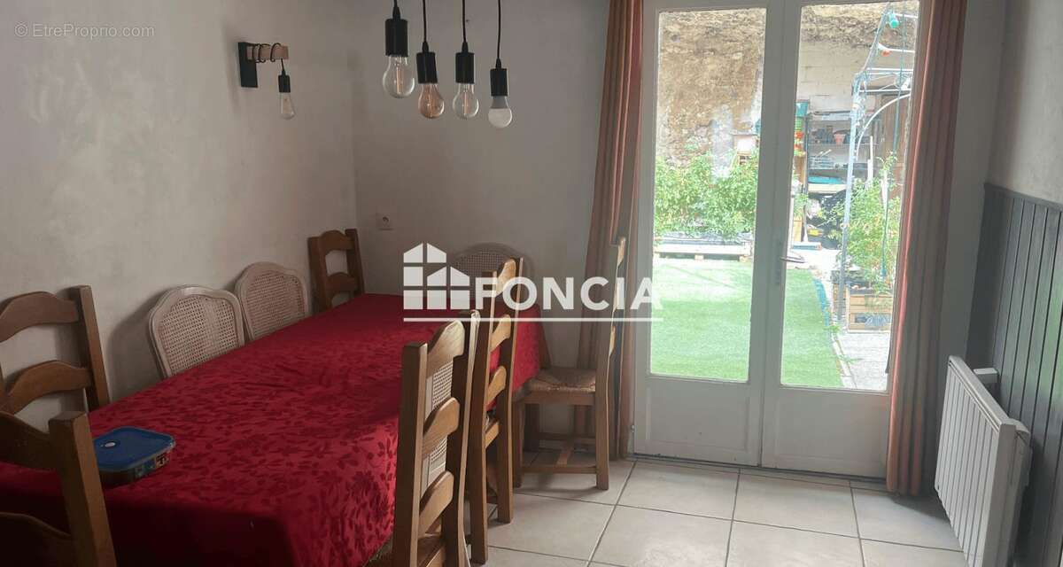 Maison à MOUSSEAUX-SUR-SEINE