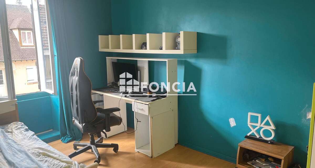 Maison à MOUSSEAUX-SUR-SEINE