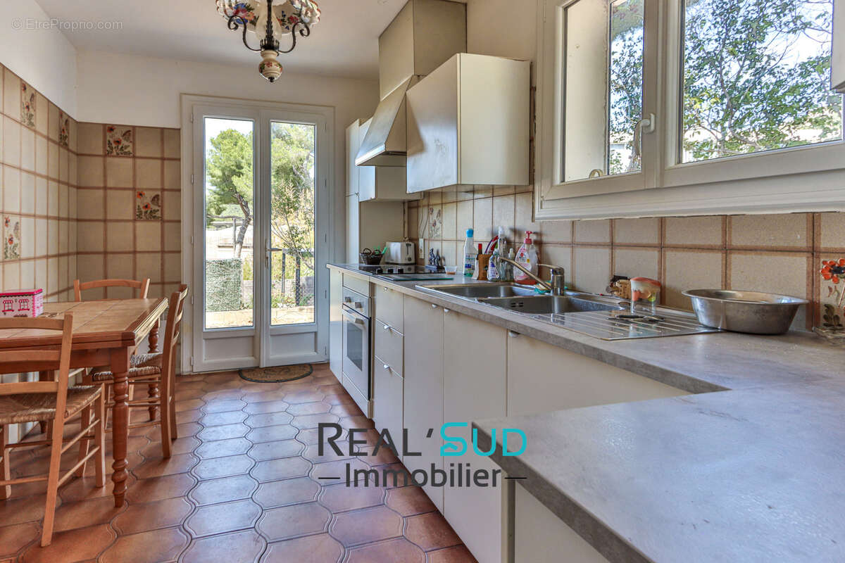 Maison à MARSEILLE-9E