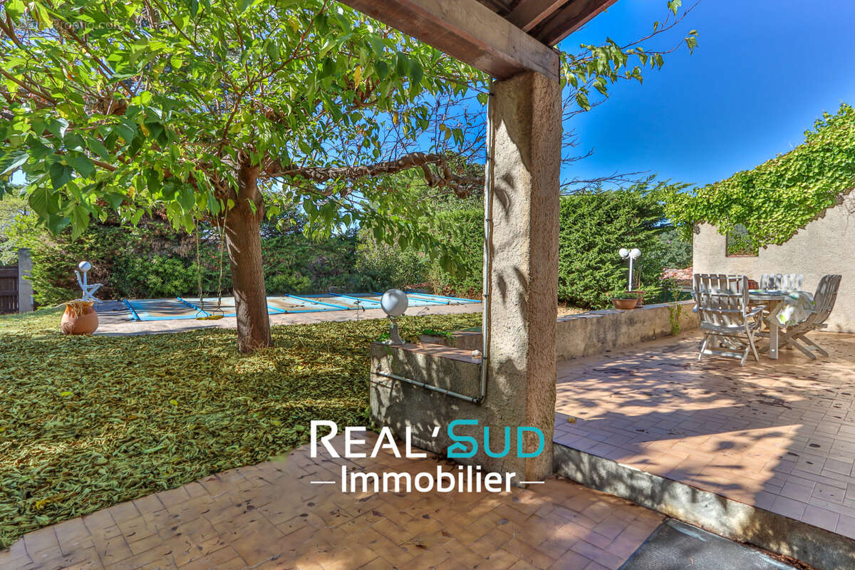 Maison à MARSEILLE-9E