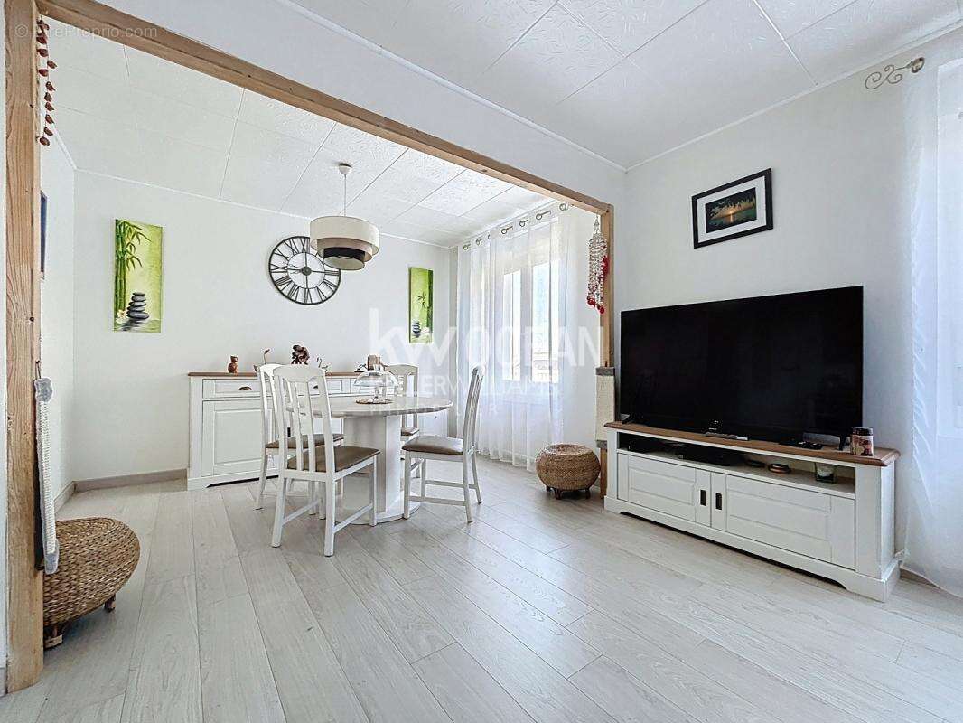 Maison à CLEDEN-CAP-SIZUN