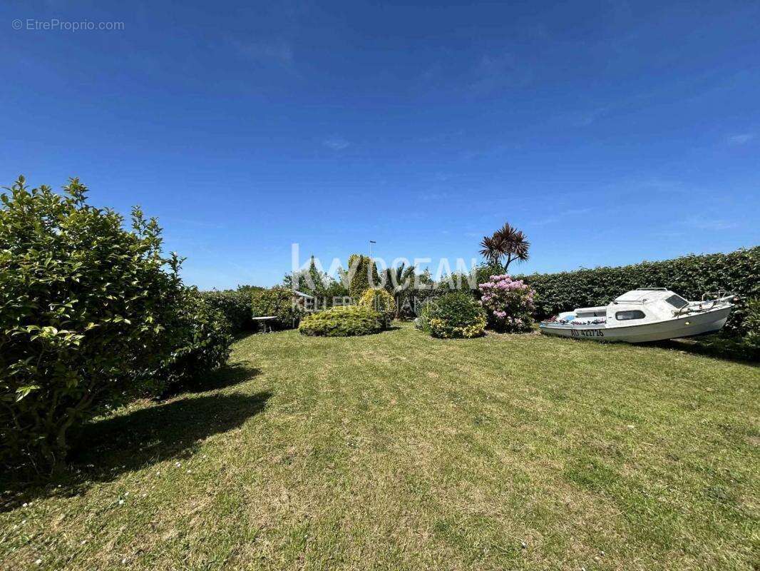 Maison à CLEDEN-CAP-SIZUN