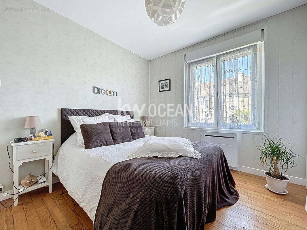 Maison à CLEDEN-CAP-SIZUN