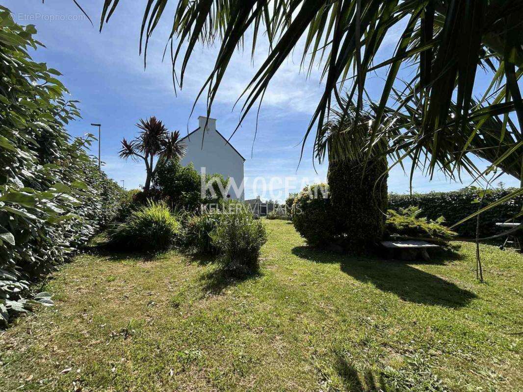 Maison à CLEDEN-CAP-SIZUN