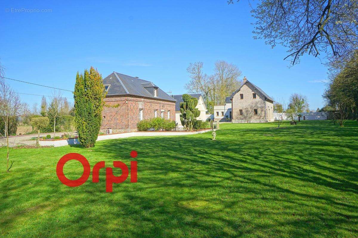 Maison à BERNAY