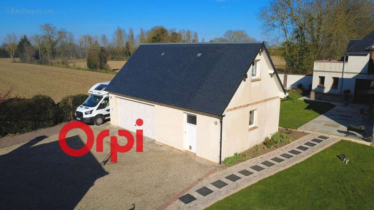Maison à BERNAY
