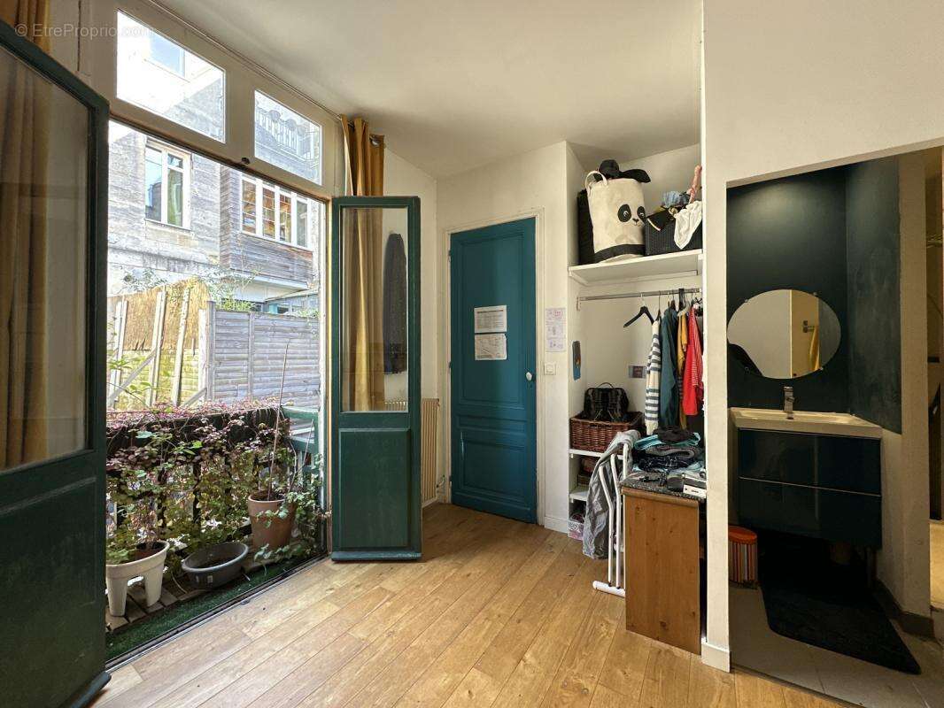 Appartement à BORDEAUX