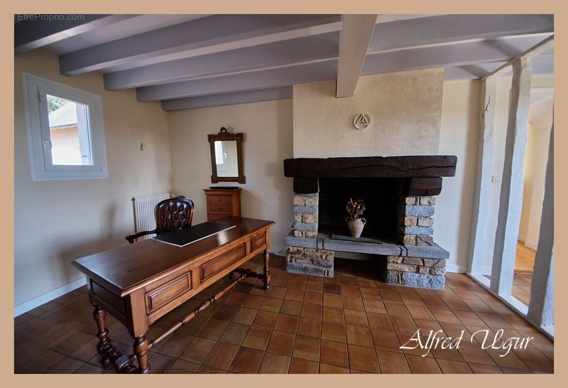 Maison à MAURE-DE-BRETAGNE