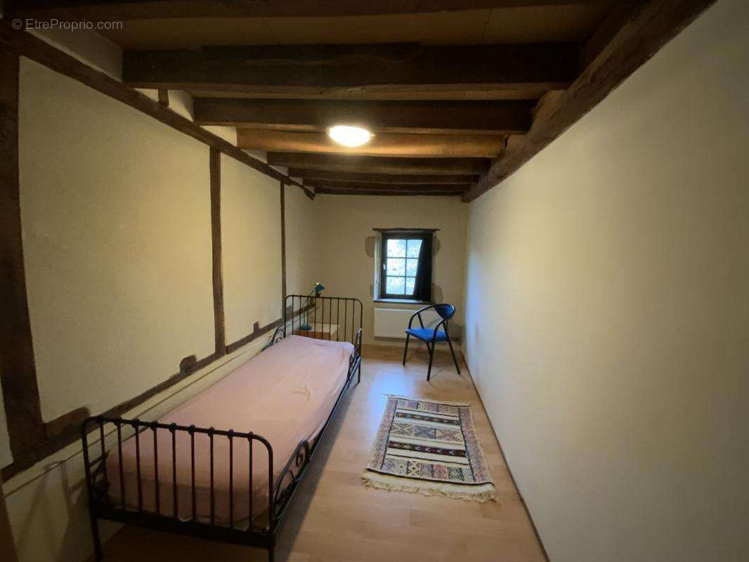 Maison à LE BOURG-D'HEM