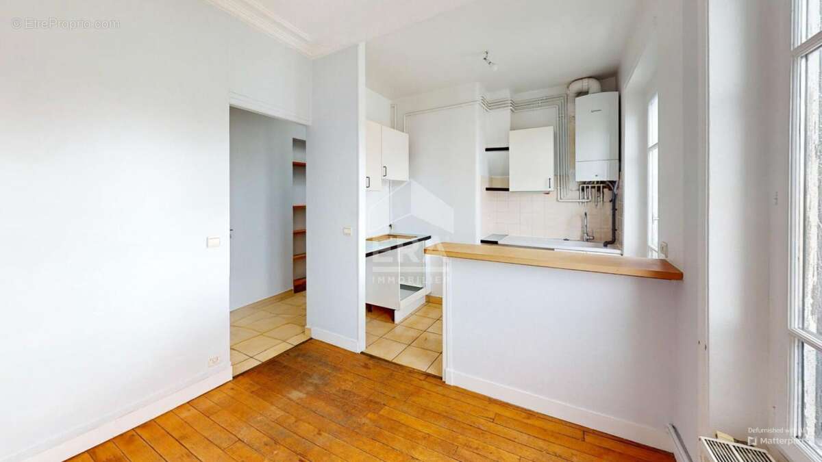 Appartement à PARIS-11E