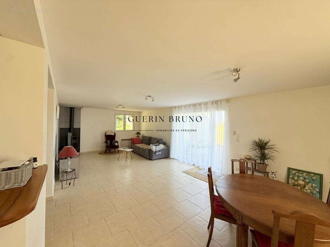 Maison à MONBAZILLAC