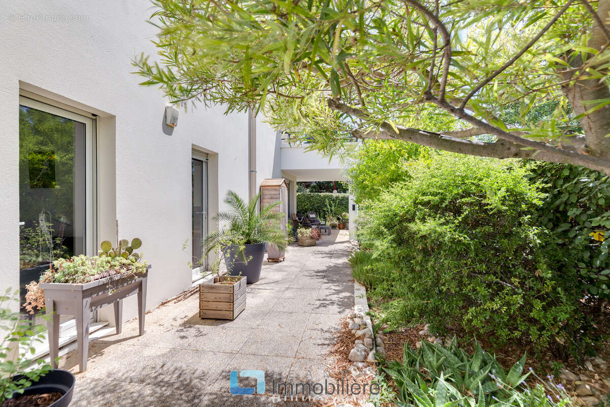 Appartement à MARSEILLE-12E