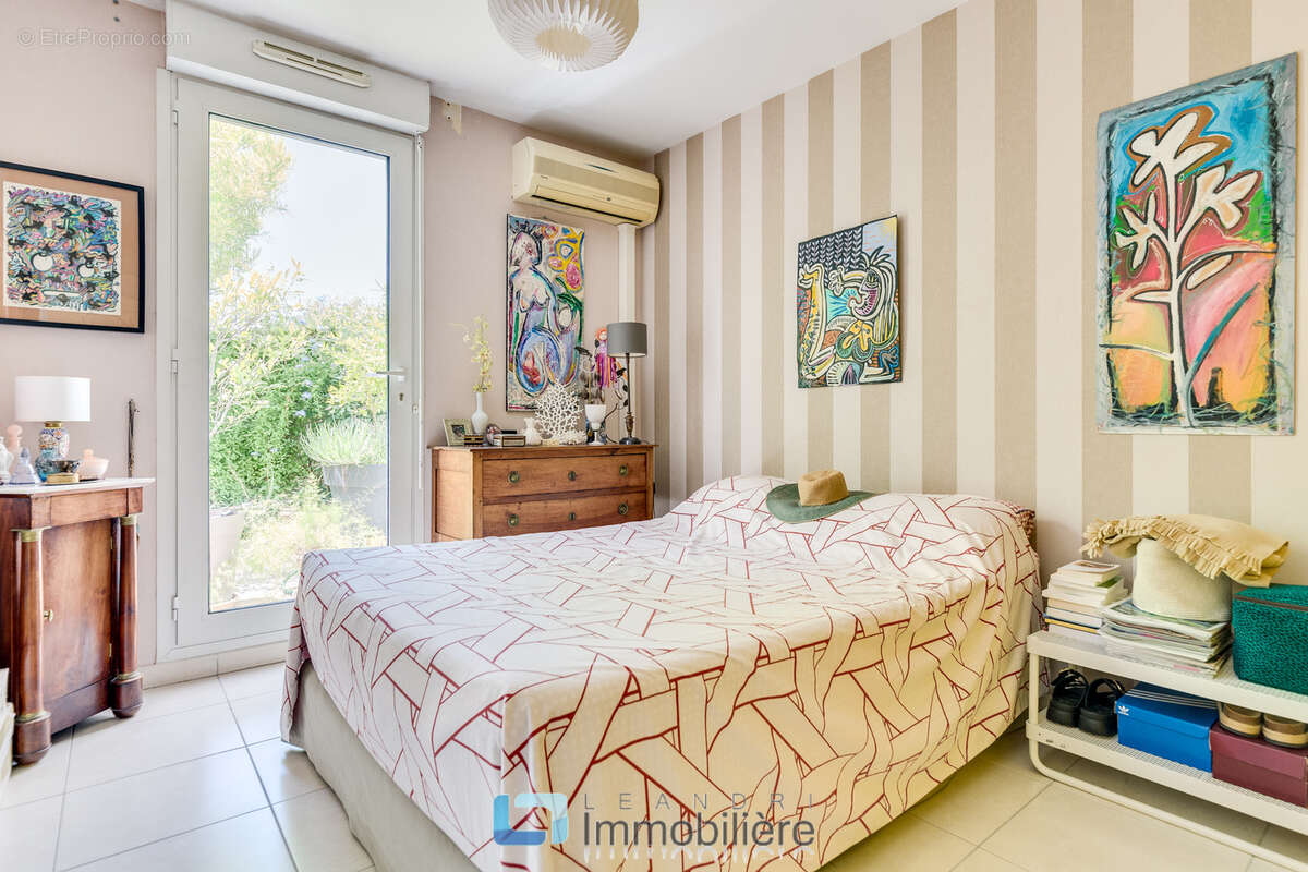 Appartement à MARSEILLE-12E